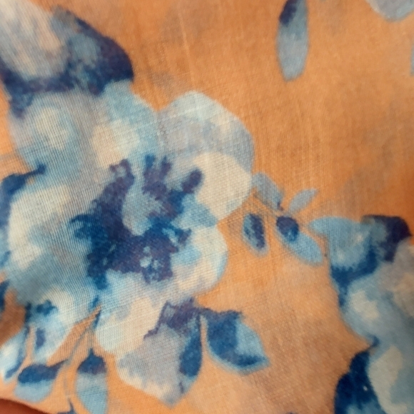 Lot Of 7 Floral and Striped Patterned Scarves Scarf - Picture 4 of 6